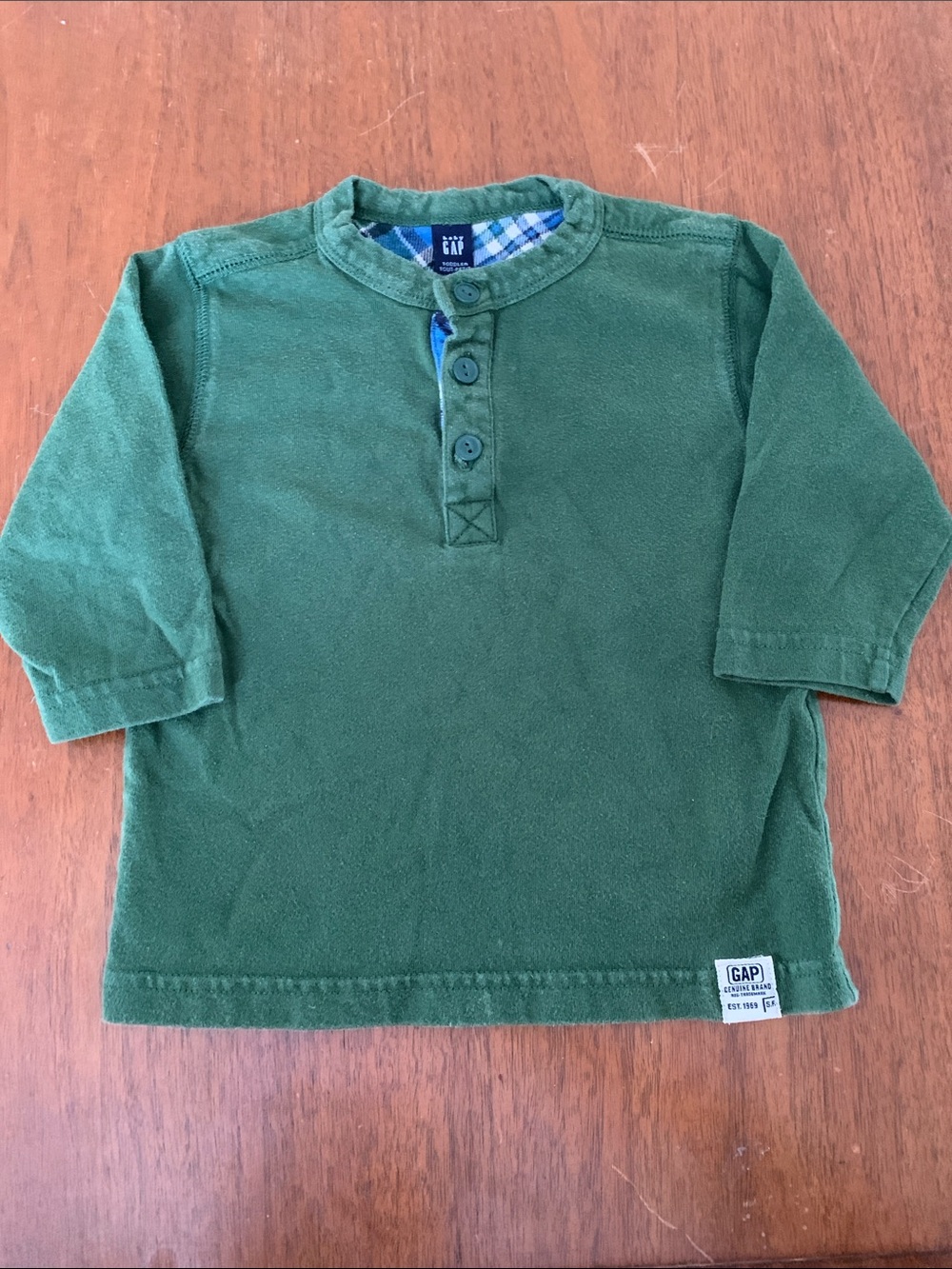 🍓3/$10 GAP Forest Green Long Sleeve Henley Tee size 12-18m